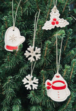 Charger l'image dans la galerie, Boîte de 6 pendentifs Flocons pour sapin de Noël
