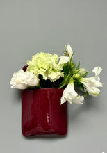 Charger l'image dans la galerie, Vase Mural Aubergine 2
