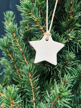Charger l'image dans la galerie, Boîte de 7 pendentifs Etoiles pour sapin de Noël
