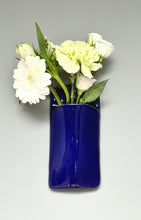 Charger l'image dans la galerie, Vase Mural Bleu Marine 4
