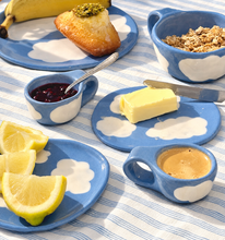 Charger l'image dans la galerie, Tasse Bleue Nuage Blanc
