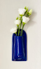 Charger l'image dans la galerie, Vase Mural Bleu Marine 2
