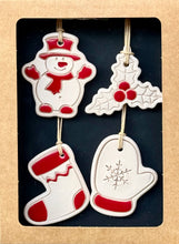 Charger l'image dans la galerie, Boîte de 4 pendentifs pour sapin de Noël

