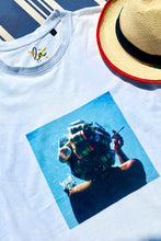 Charger l'image dans la galerie, TEE-SHIRT BIGOUDIS - 100% Cotton, fabriqué à Paris, 10% des ventes seront reversés à l'association ABRI DE FEMMES
