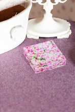 Charger l'image dans la galerie, Bloc Plexi 10x10 cm - ROSES
